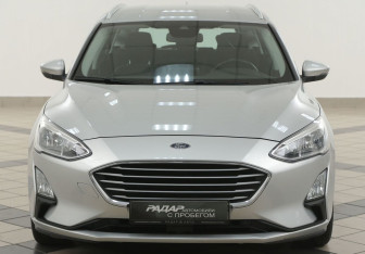 Подержанный автомобиль Ford Focus Wagon 2019 года (6 фото)