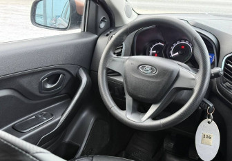 Подержанный автомобиль LADA (ВАЗ) XRAY 2018 года (15 фото)