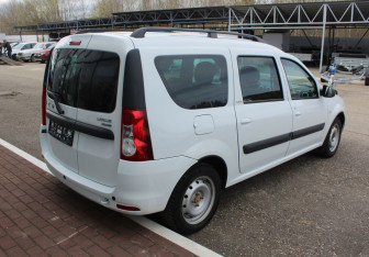 Подержанный автомобиль LADA (ВАЗ) Largus Wagon 2020 года (7 фото)