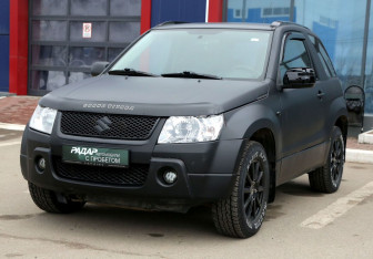 Подержанный автомобиль Suzuki Grand Vitara 2006 года (3 фото)