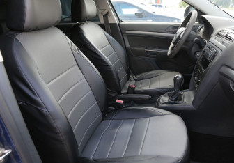 Подержанный автомобиль Skoda Octavia Liftback 2010 года (10 фото)