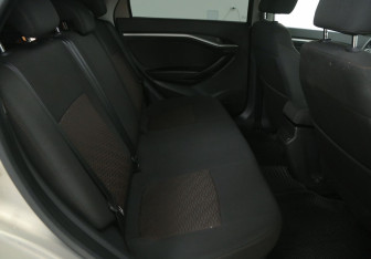 Подержанный автомобиль LADA (ВАЗ) Vesta Wagon 2017 года (11 фото)