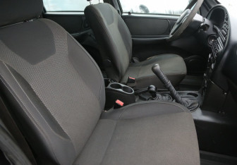 Подержанный автомобиль Chevrolet Niva 2016 года (10 фото)