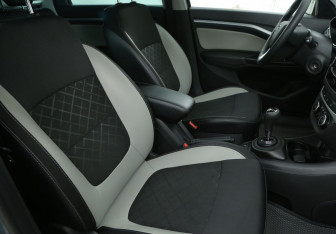 Подержанный автомобиль LADA (ВАЗ) Vesta Wagon 2019 года (10 фото)