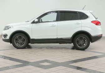 Подержанный автомобиль Chery Tiggo 5 2017 года (7 фото)