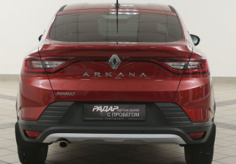 Подержанный автомобиль Renault Arkana 2020 года (3 фото)