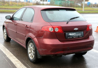 Подержанный автомобиль Chevrolet Lacetti Hatchback 2008 года (4 фото)