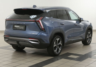 Подержанный автомобиль Geely Atlas 2024 года (4 фото)