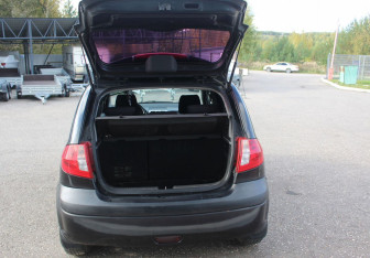 Подержанный автомобиль Hyundai Getz 2008 года (15 фото)