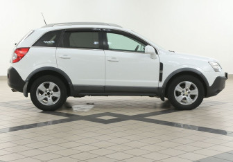 Подержанный автомобиль Opel Antara 2011 года (5 фото)