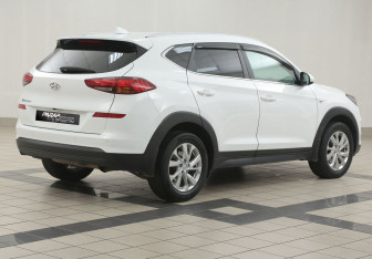 Подержанный автомобиль Hyundai Tucson 2019 года (4 фото)