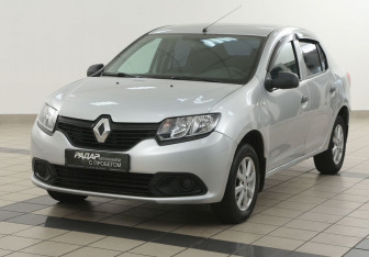 Подержанный автомобиль Renault Logan Sedan 2014 года (8 фото)