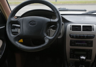 Подержанный автомобиль Great Wall Safe 2007 года (14 фото)