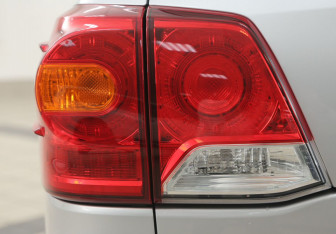 Подержанный автомобиль Toyota Land Cruiser Suv 2013 года (33 фото)