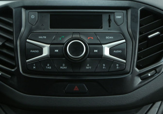 Подержанный автомобиль LADA (ВАЗ) Vesta Sedan 2016 года (13 фото)