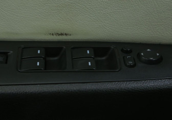 Подержанный автомобиль Mazda 6 Sedan 2011 года (17 фото)