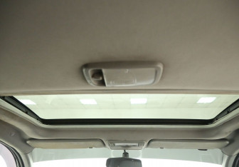 Подержанный автомобиль Chery Tiggo (T11) 2015 года (17 фото)