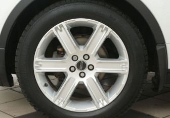 Подержанный автомобиль Land Rover Range Rover Evoque 2012 года (17 фото)