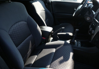 Подержанный автомобиль SsangYong Actyon 2011 года (10 фото)