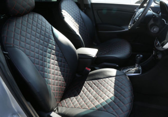 Подержанный автомобиль Hyundai Solaris Sedan 2012 года (10 фото)