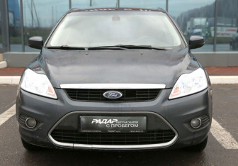 Подержанный автомобиль Ford Focus Hatchback 2008 года (2 фото)
