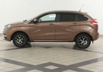 Подержанный автомобиль LADA (ВАЗ) XRAY 2021 года (7 фото)