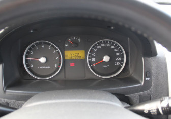 Подержанный автомобиль Hyundai Getz 2008 года (14 фото)