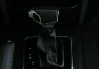 Подержанный автомобиль УАЗ Patriot 2021 года (15 фото)