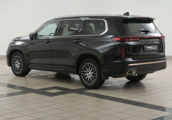 Подержанный автомобиль Exeed VX 2023 года (2 фото)