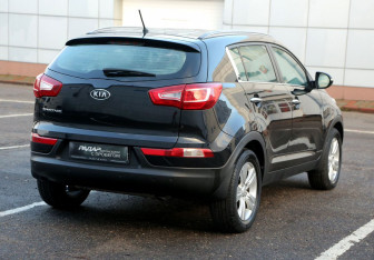Подержанный автомобиль Kia Sportage 2012 года (6 фото)