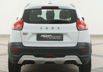 Подержанный автомобиль LADA (ВАЗ) XRAY 2019 года (3 фото)