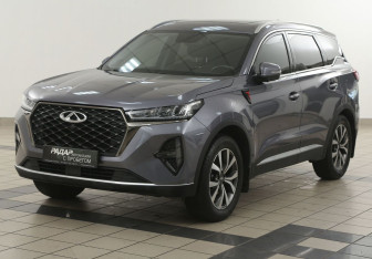 Подержанный автомобиль Chery Tiggo 7 Pro Max 2023 года (7 фото)