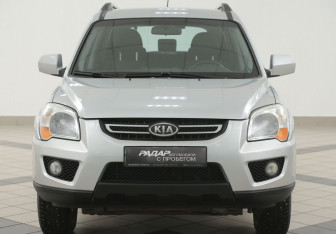 Подержанный автомобиль Kia Sportage 2010 года (6 фото)