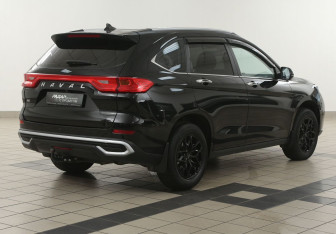 Подержанный автомобиль Haval M6 2024 года (4 фото)