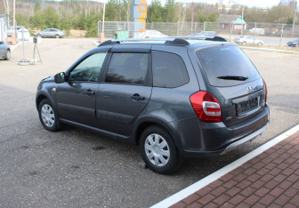 Подержанный автомобиль LADA (ВАЗ) Kalina Wagon 2018 года (5 фото)