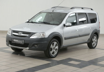 Подержанный автомобиль LADA (ВАЗ) Largus Wagon 2018 года (8 фото)