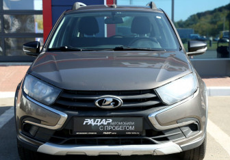 Подержанный автомобиль LADA (ВАЗ) Granta Wagon 2019 года (2 фото)