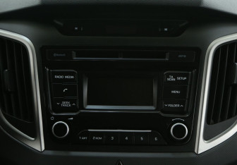 Подержанный автомобиль Hyundai Creta 2016 года (13 фото)
