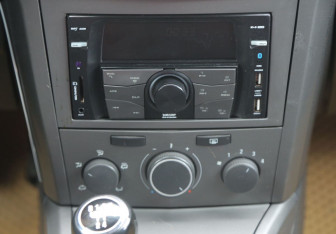 Подержанный автомобиль Opel Astra Hatchback 2005 года (13 фото)