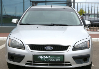 Подержанный автомобиль Ford Focus Sedan 2007 года (2 фото)
