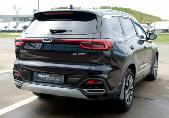 Подержанный автомобиль Chery Tiggo 8 2021 года (6 фото)