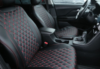 Подержанный автомобиль Hyundai Creta 2022 года (10 фото)