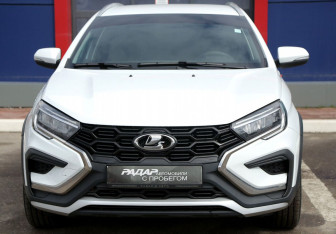 Подержанный автомобиль LADA (ВАЗ) Vesta Wagon 2024 года (2 фото)
