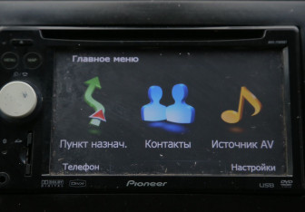 Подержанный автомобиль Mazda CX-9 2008 года (17 фото)