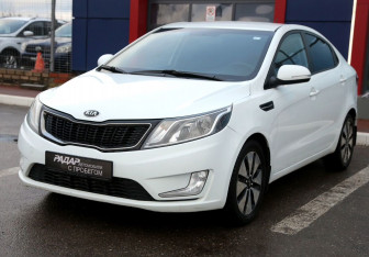 Подержанный автомобиль Kia Rio Sedan 2013 года (3 фото)