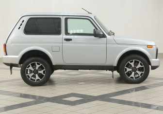 Подержанный автомобиль LADA (ВАЗ) 2121 (4x4) 2020 года (5 фото)