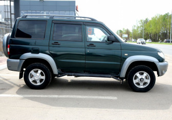 Подержанный автомобиль УАЗ Patriot 2007 года (7 фото)