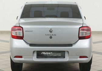 Подержанный автомобиль Renault Logan Sedan 2014 года (3 фото)