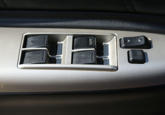Подержанный автомобиль BYD F3 Sedan 2008 года (17 фото)