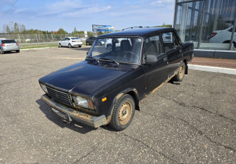 Подержанный автомобиль LADA (ВАЗ) 2107 2010 года (3 фото)